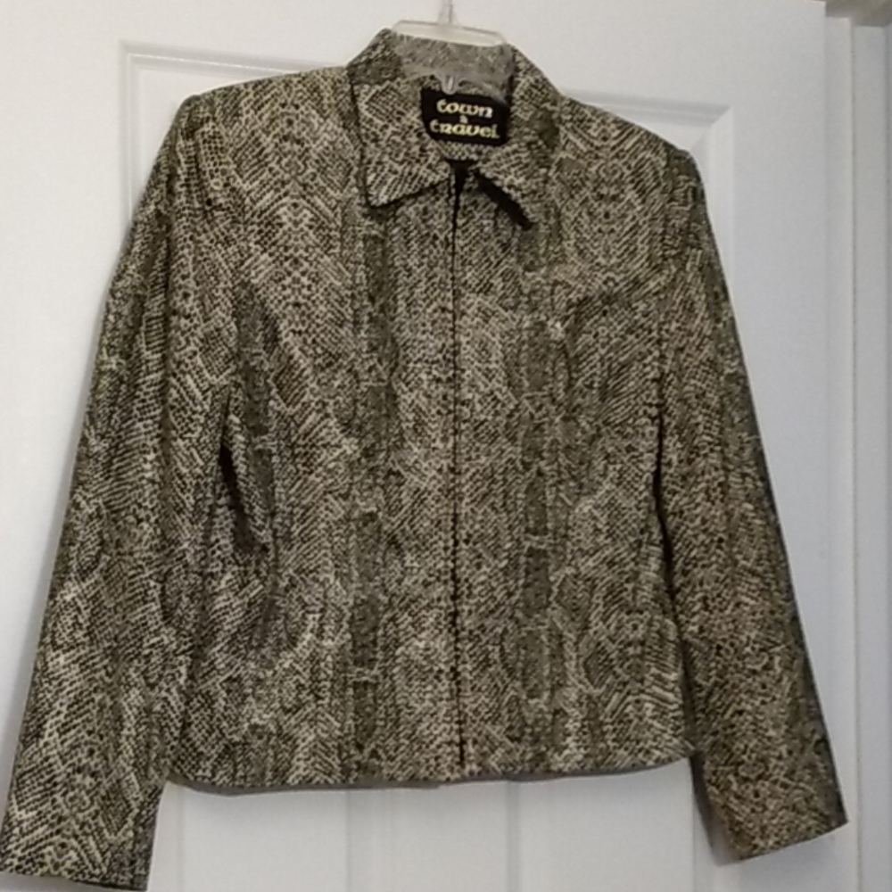 Vintage Town & Travel Faux Snakeskin